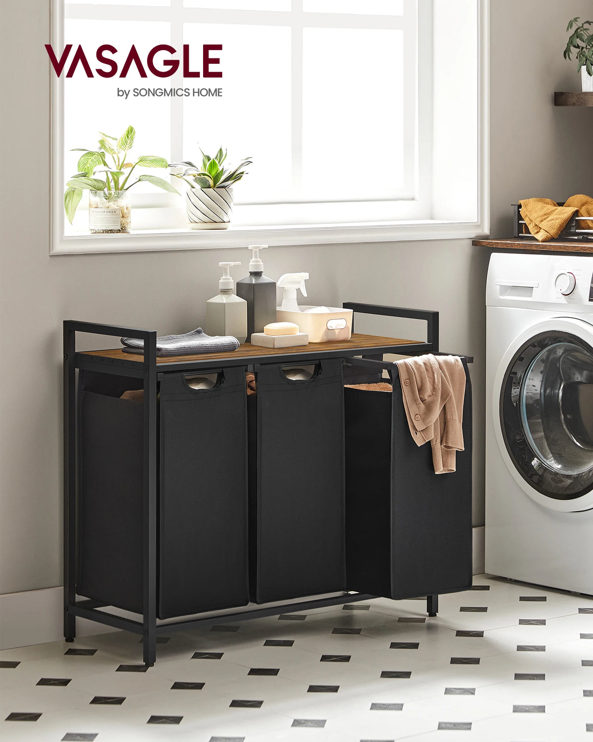 Ausziehbarer Wäschekorb